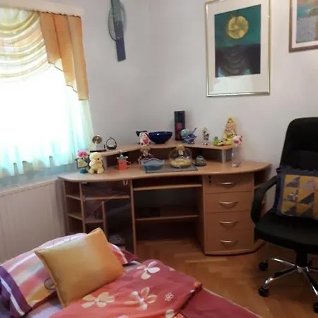 Veky Kupres (Canton 10)