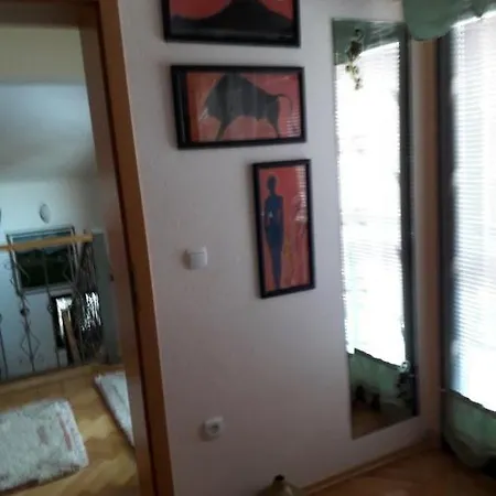 Veky Kupres (Canton 10)